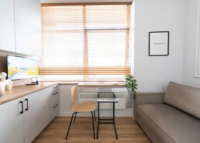 דירה Cozy And Light Near Center וילנה